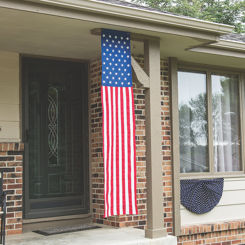 Drapeau de maison en polyester 84 po x 15 po Skammel