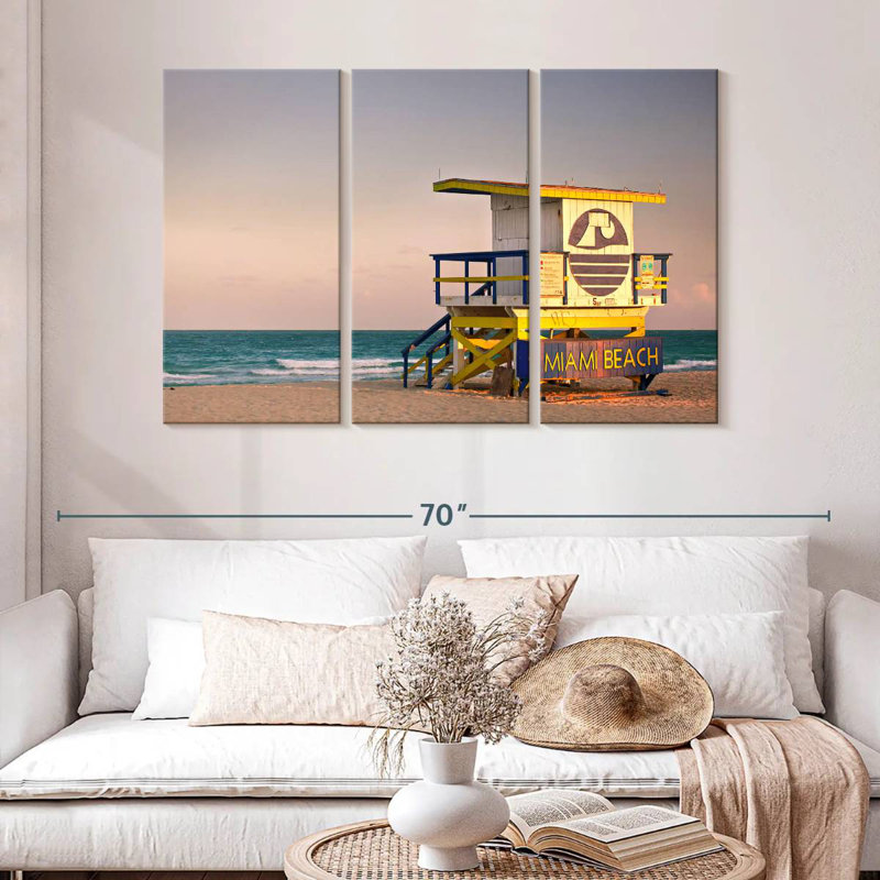 Tour de sauveteur Gillard Beach, H 32 po x l 50 po