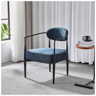 Fauteuil d'appoint rembourré de style moderne Mid-Century avec pieds fuselés