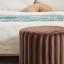 Repose-pieds rembourré en fausse fourrure-760395921