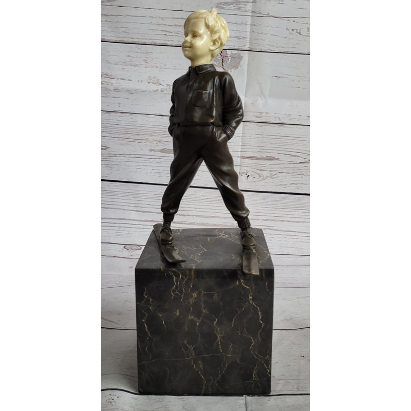 Sculpture en fonte de saut à ski
