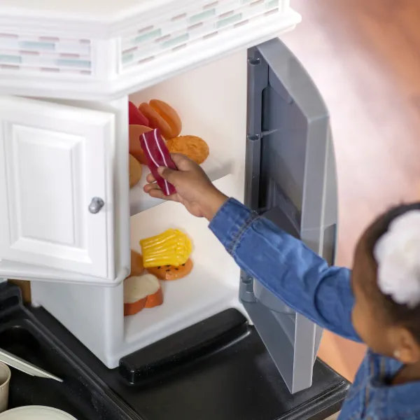 Step2 101 Piece Play Food Assortment