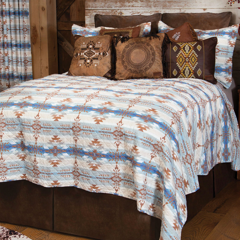 Stack Rock Southwestern Polyester Geometric Shapes Quilt, King Quilt + 2 King Shams