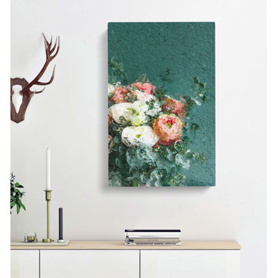 Bouquet of Flowers by - Wrapped Canvas