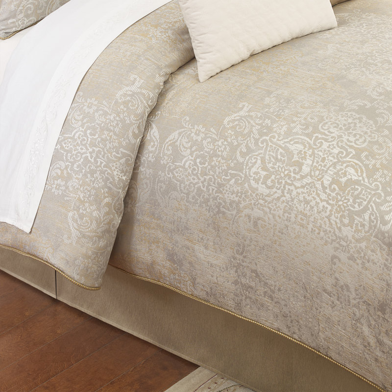 Maritana Polyester Ring Stitch Damask Comforter, Queen Comforter + 5 Additional Pieces