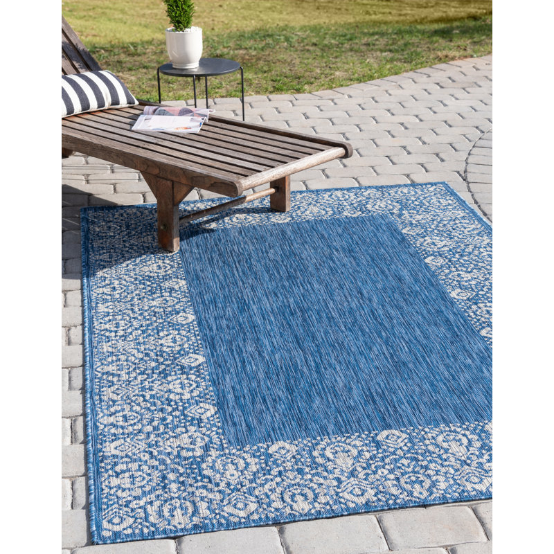 Lamere Oriental Indoor / Outdoor Rug, Rectangle 5'1" x 8'