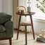 Table d'appoint 100% bois massif à 2 niveaux Table d'appoint de salon, table de chevet, table de bout ronde en bois massif, petite table d'appoint à 2 niveaux avec tablette de rangement inférieure