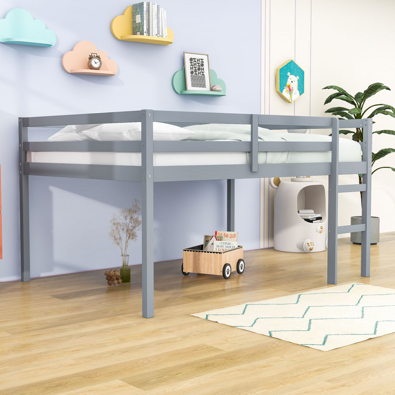 Lit mezzanine double en bois avec garde-corps Heikea par Harriet Bee, gris