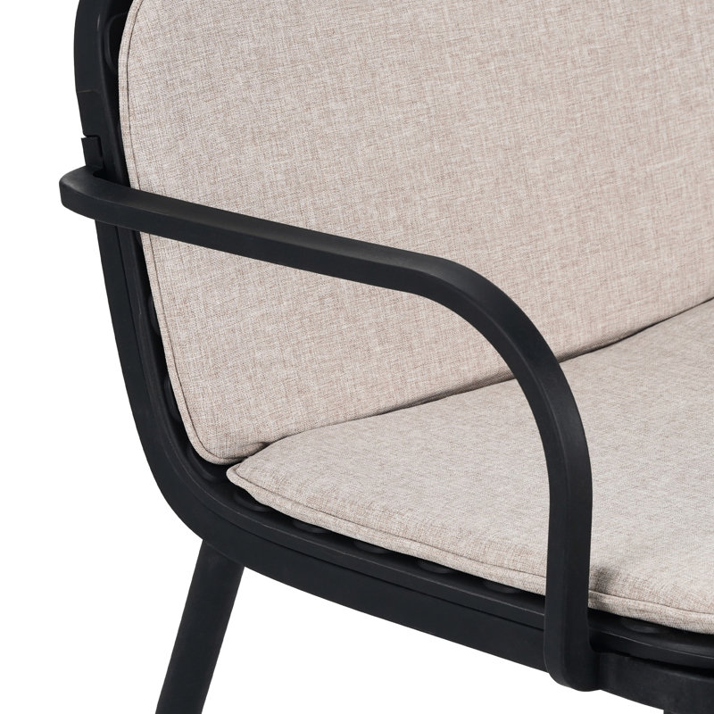 Patio d'extérieur, structure noire, coussin beige, confortable, nécessitant peu d'entretien, rembourrage en polypropylène antirouille, léger et respirant, mélange et agencement