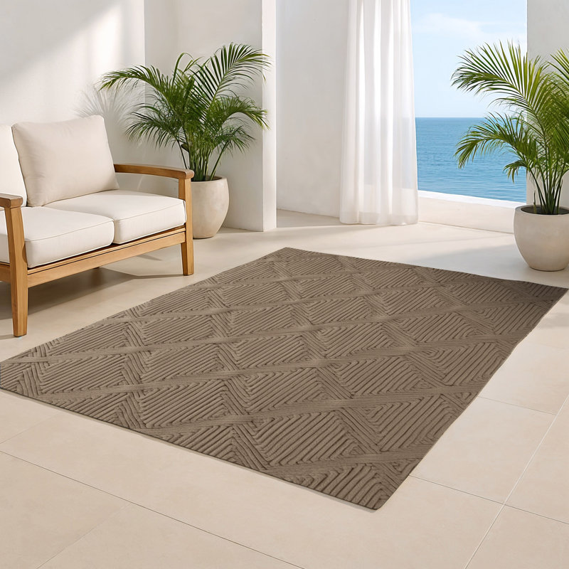 Trellis Gray Indoor and Outdoor Area Rug, Rectangle 2' x 3'