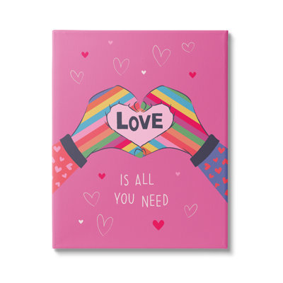 «Love is all phrase», art mural en forme de cœur arc-en-ciel XXL par Lisa Perry White