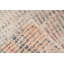 Tapis moderne et abstrait 2 x 4 pour espaces contemporains