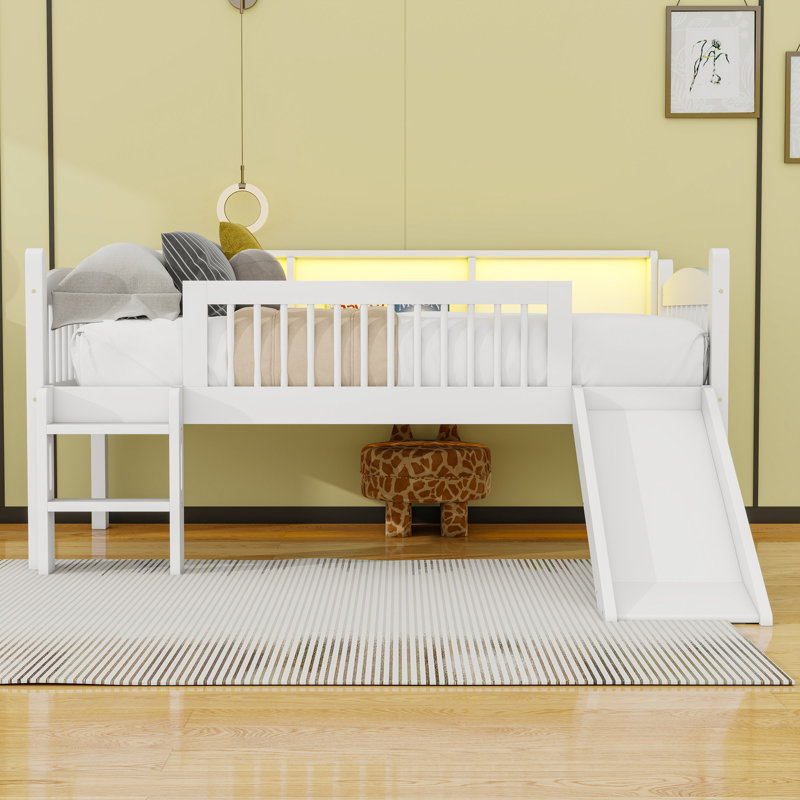 Lit mezzanine en bois avec lumières DEL intégrées et tablettes de rangement, Simple, Blanc