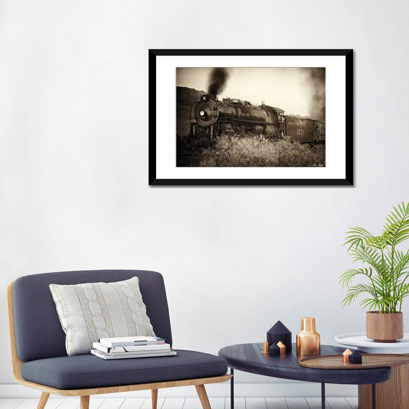 Train Train I par David Drost - reproduction de photo sur toile, H 16 po x l 24 po x P 1 po, Papier d'art encadré noir, Blanc