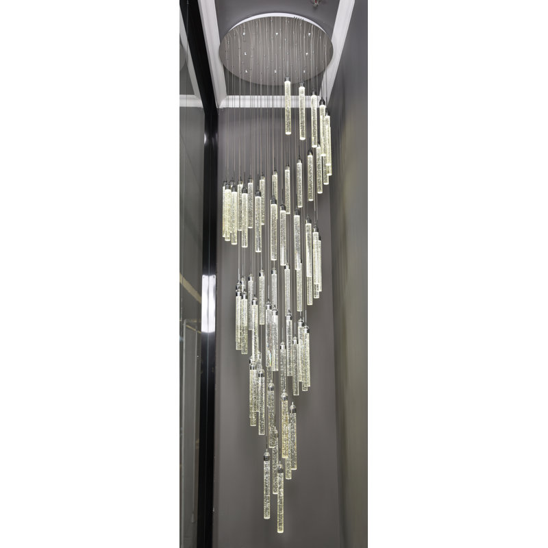 Lustre 60 lumières en chrome avec cristaux transparents