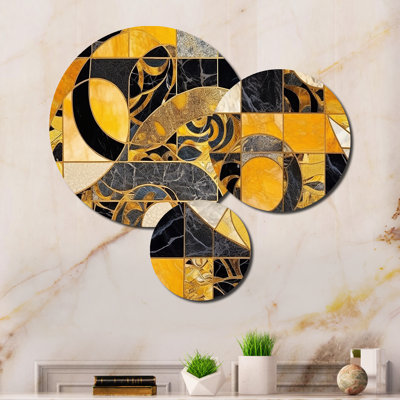 Abstract Wall Decor on Metal