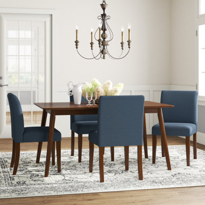 Ensemble repas pour 4 personnes Visser