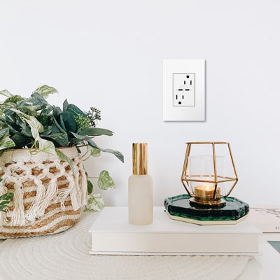 Legrand Adorne 15 Amp Tamper-resistant Ultra-fast Plus Power Delivery Usb Type C/c Outlet, Graphite