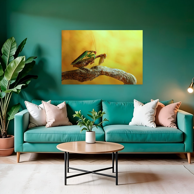 Mantis Couple Golden Contemporary Animal Nature Wall Art Print 1 Piece Wrapped Canvas Wall Art, 40.64cm H x 60.96cm W