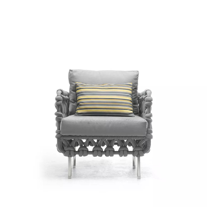 Cabaret Outdoor Lounge Chair