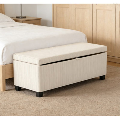 Banc de bout de lit