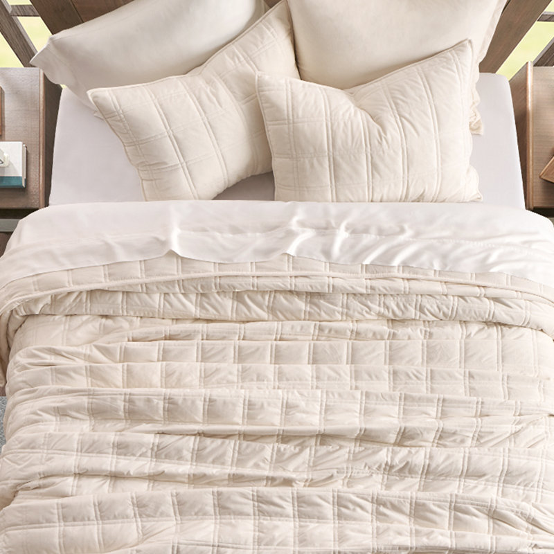 Double Box Stitch Velvet Quilt set, King Quilt + 2 King Shams, Cream White