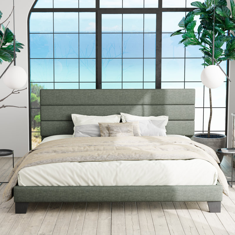 Lit plateforme Elison avec tête de lit tapissier en tissu et lattes en bois, Très grand, Vert