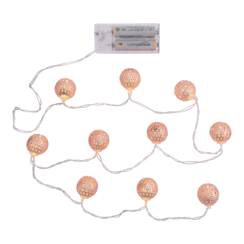 Daetyn Indoor 8 - Bulb Battery Powered Novelty String Light