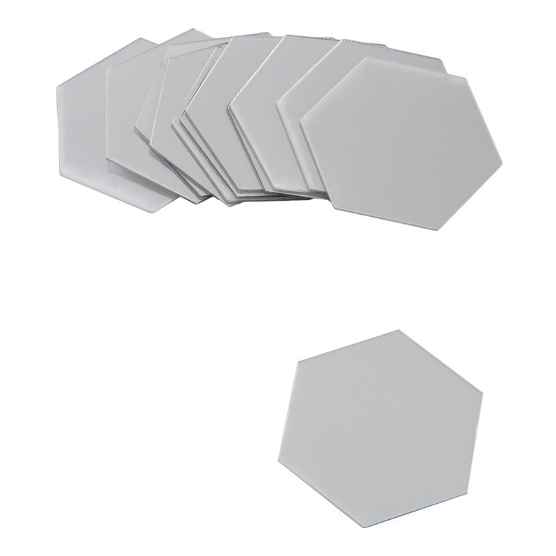 4.6cm W x 4.6cm L Polyethylene Plastic Peel and Stick Field Tile