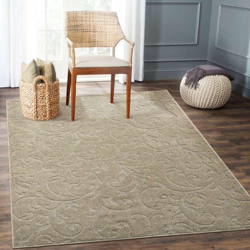 Polyester Area Rug in Gray, Rectangle 9' x 12'