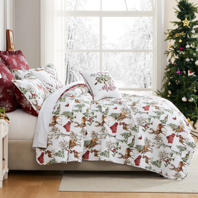 Ensemble de literie réversible Southshore Fine Linens White Christmas, 7 pièces, comprenant 1 courtepointe, 2 taies d'oreiller king, 2 taies d'oreiller carrées, 1 coussin décoratif et 1 housse de coussin, taille king/california king