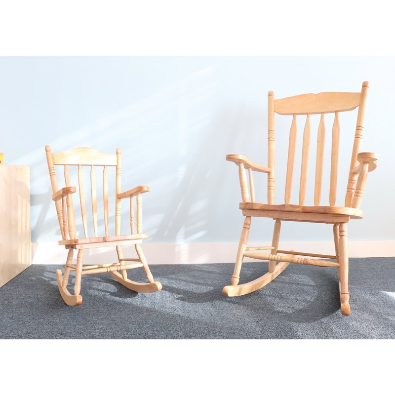 Chaise berçante en bois pour enfant