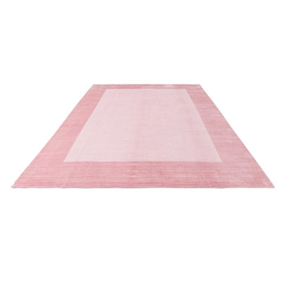 Tapis rose Howard