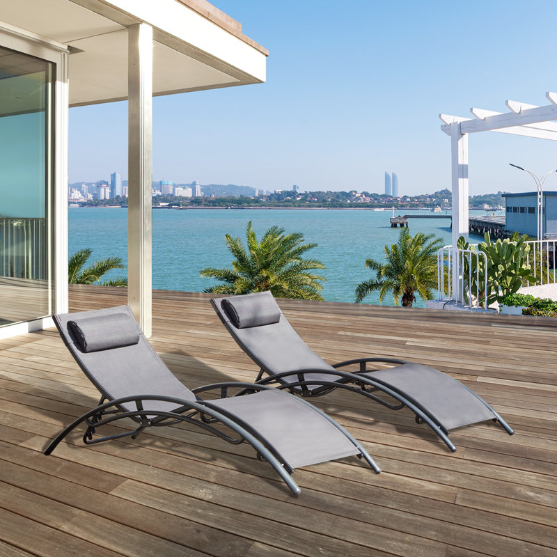 Chaise longue inclinable 66,9 po Tarazon, Gris clair