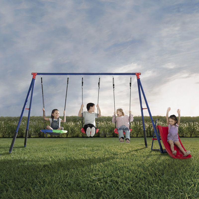 Ensemble de balançoire en métal 4 pièces Delta Kids Funzone