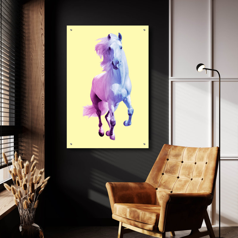 «Minimal Yelow Horse» par Mark Ashkenazi, H 36 po x l 24 po x P 0,2 po