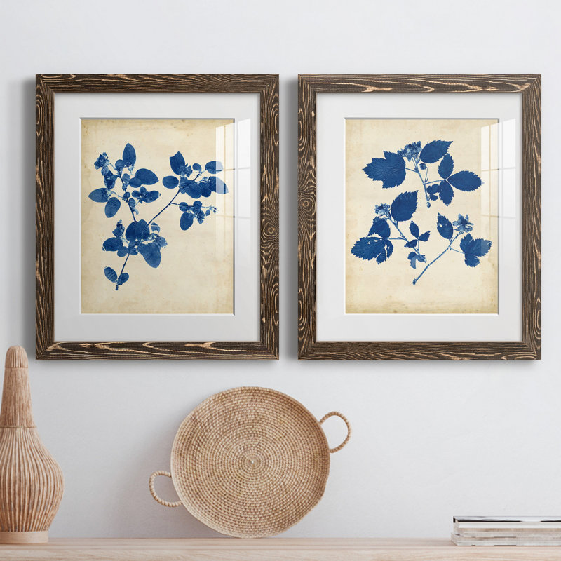 Toile encadrée Indigo Leaf Study, H 24 po x l 36 po x P 1,5 po, Papier, cadre noyer, Blanc