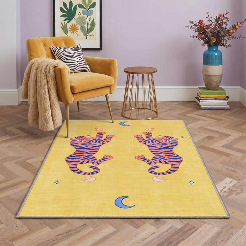 Tigris Animal Yellow Round Area Rug for Kids, Washable Rug with Non-Slip Backing, Round 5'