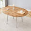 Table de salle à manger à rallonge moderne en bois aggloméré avec pieds en métal argenté