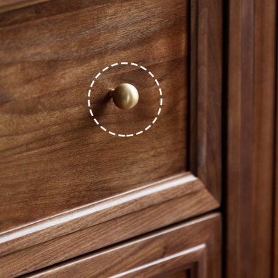 Simple And Retro Wardrobe