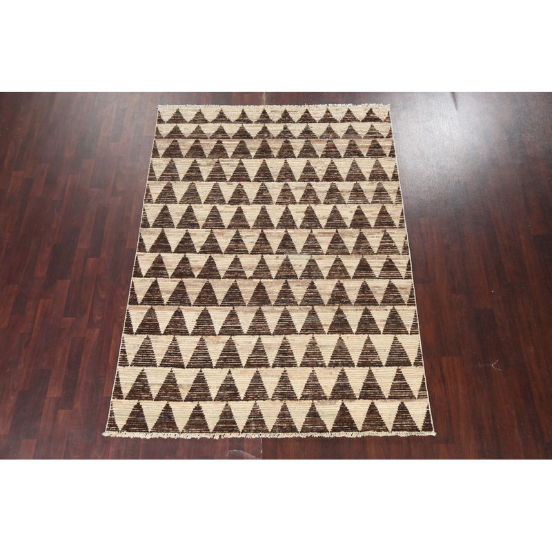 Tapis oriental géométrique en laine marocain 6 x 9