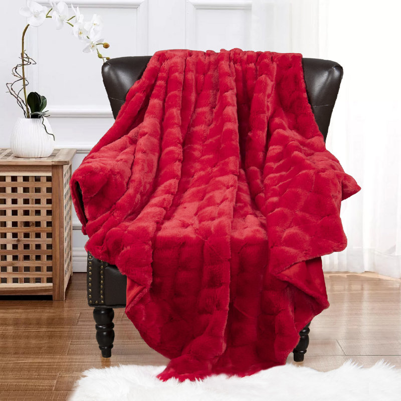 Red Christmas Faux Fur Throw Blanket 50" x 60"