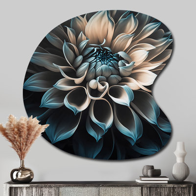 Sindelar - Dahlia Drop Shape Irregular Metal Wall Decor