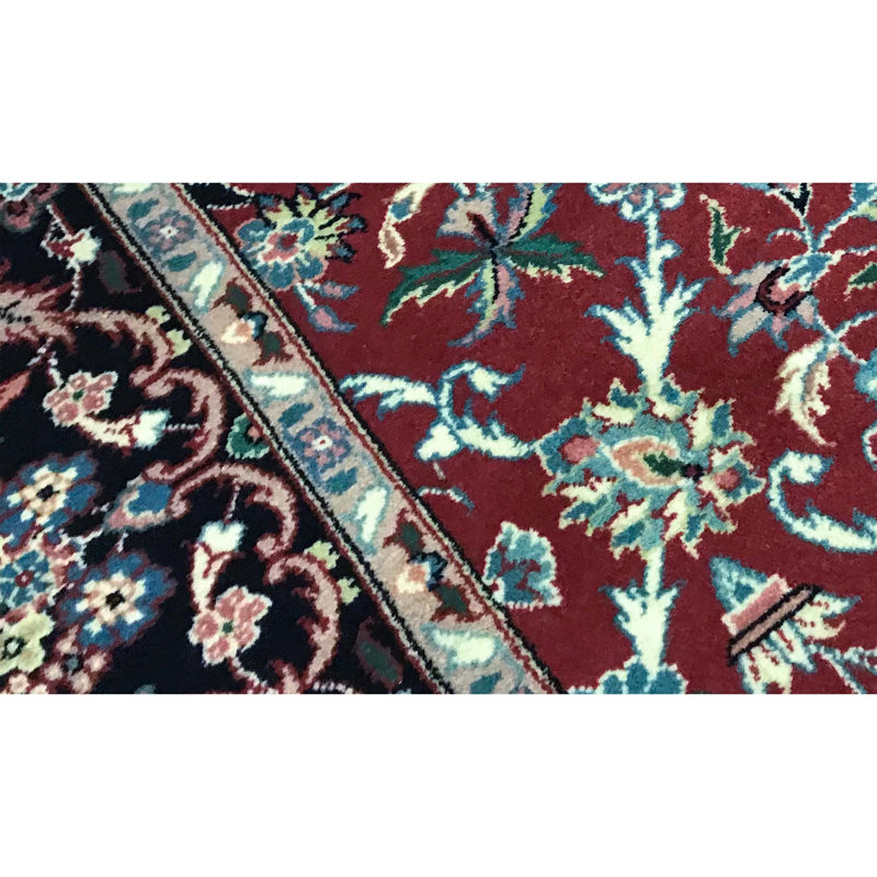 Tapis rouge noué à la main de haute qualité