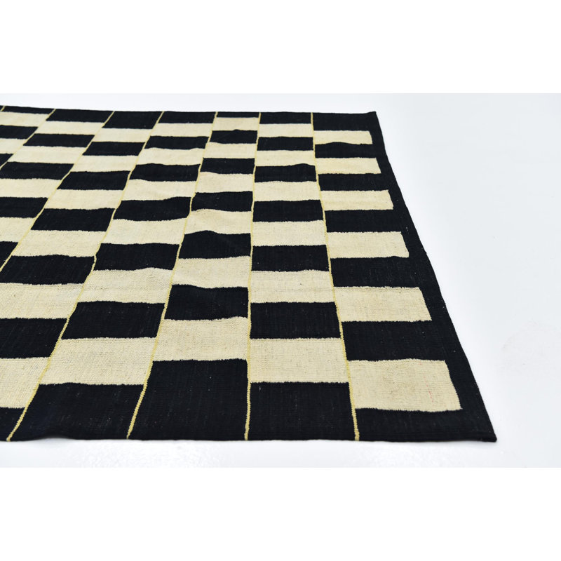 Tapis noir Newsom