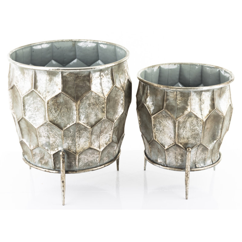 Ballajura Metal Pot Planter, Silver