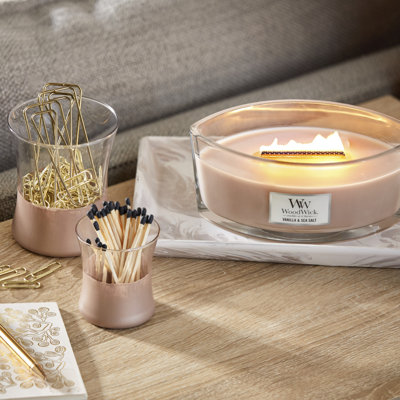 Vanilla & Sea Salt Scented Jar Candle