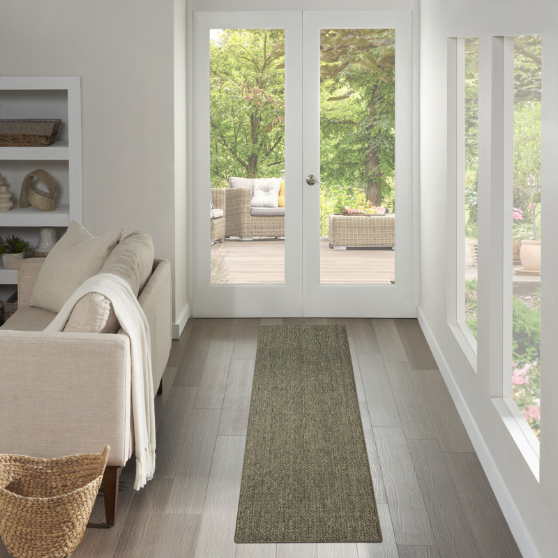 Tapis d'intérieur / extérieur uni Tulum, Tapis de couloir 2 pi x 6 pi, Olive