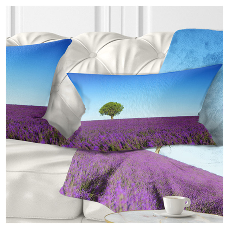 Coussin lombaire paysage arbre avec fleurs lavande