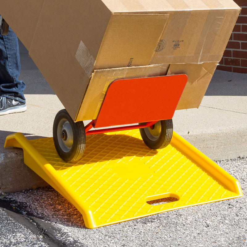 Portable Delivery 800lb Capacity Poly Curb Ramp